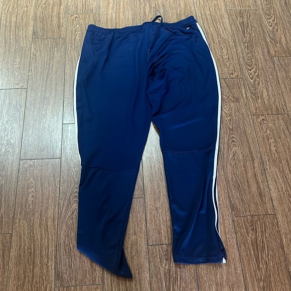 Adidas track pants Aeroready - Picture 1 of 3